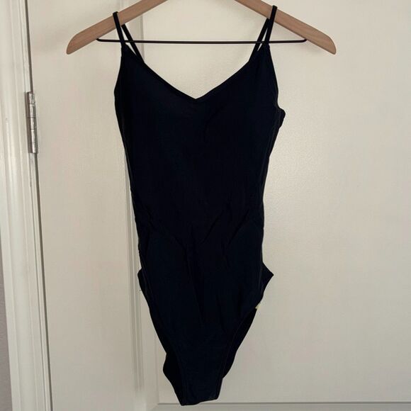 Summersalt One-Piece Swimsuit – Size 4 – Black - Picture 2 of 4